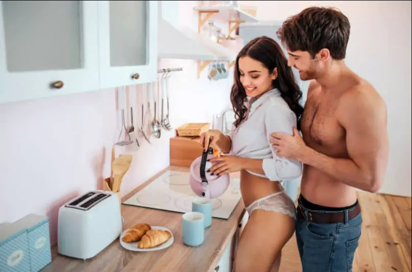 How to know if a man doesn’t like or dislikes you and is playing with you How to know if a man doesn't like or dislikes you and is playing with you