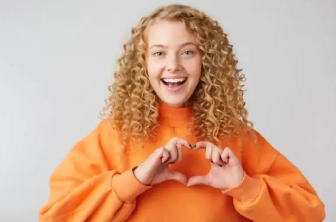 How do you propose, fall in love and conquer a hetero woman or best friend if I am a woman Councils